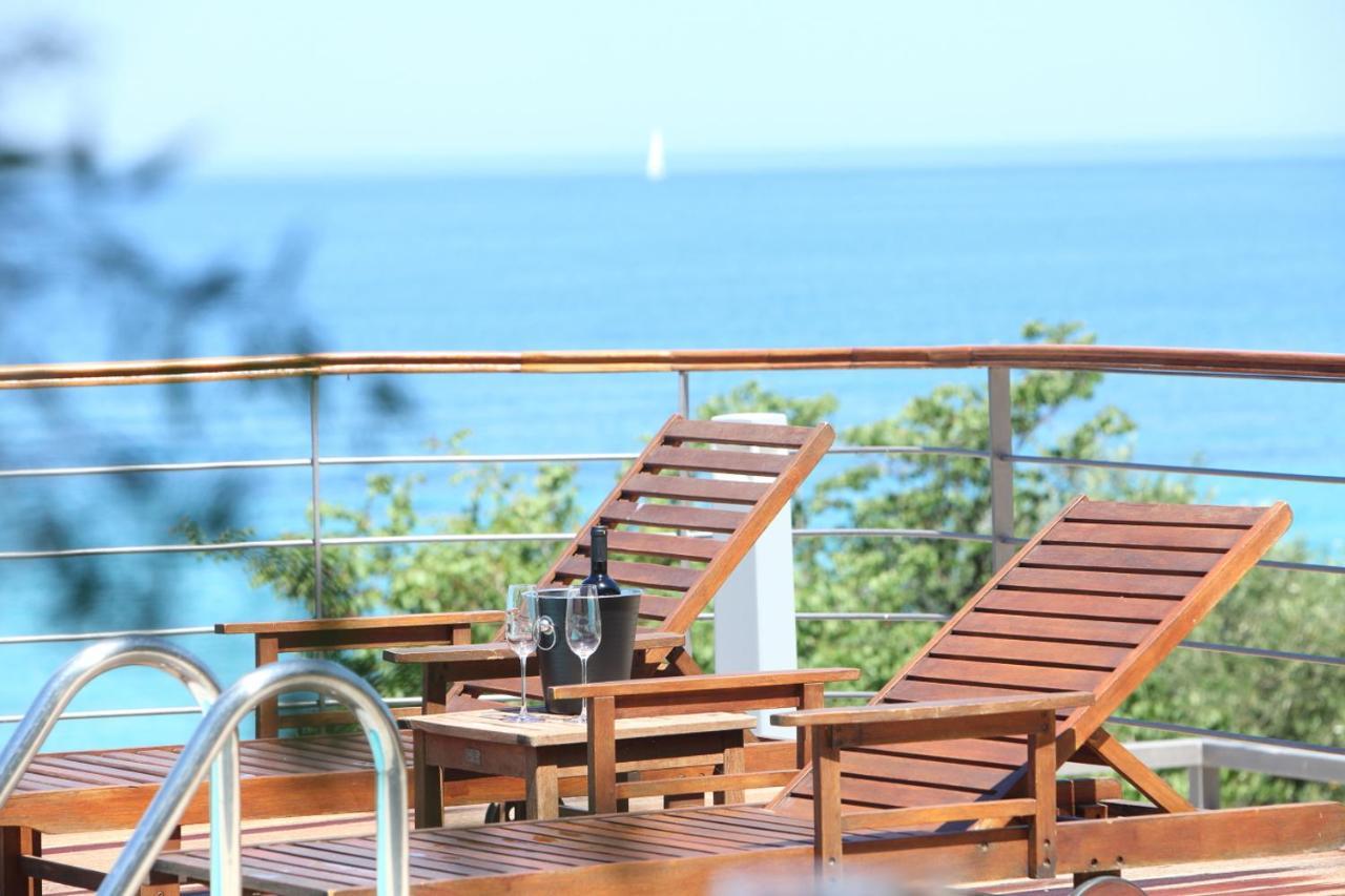 Capro - Milos Bay Villas Ayios Nikitas Luaran gambar