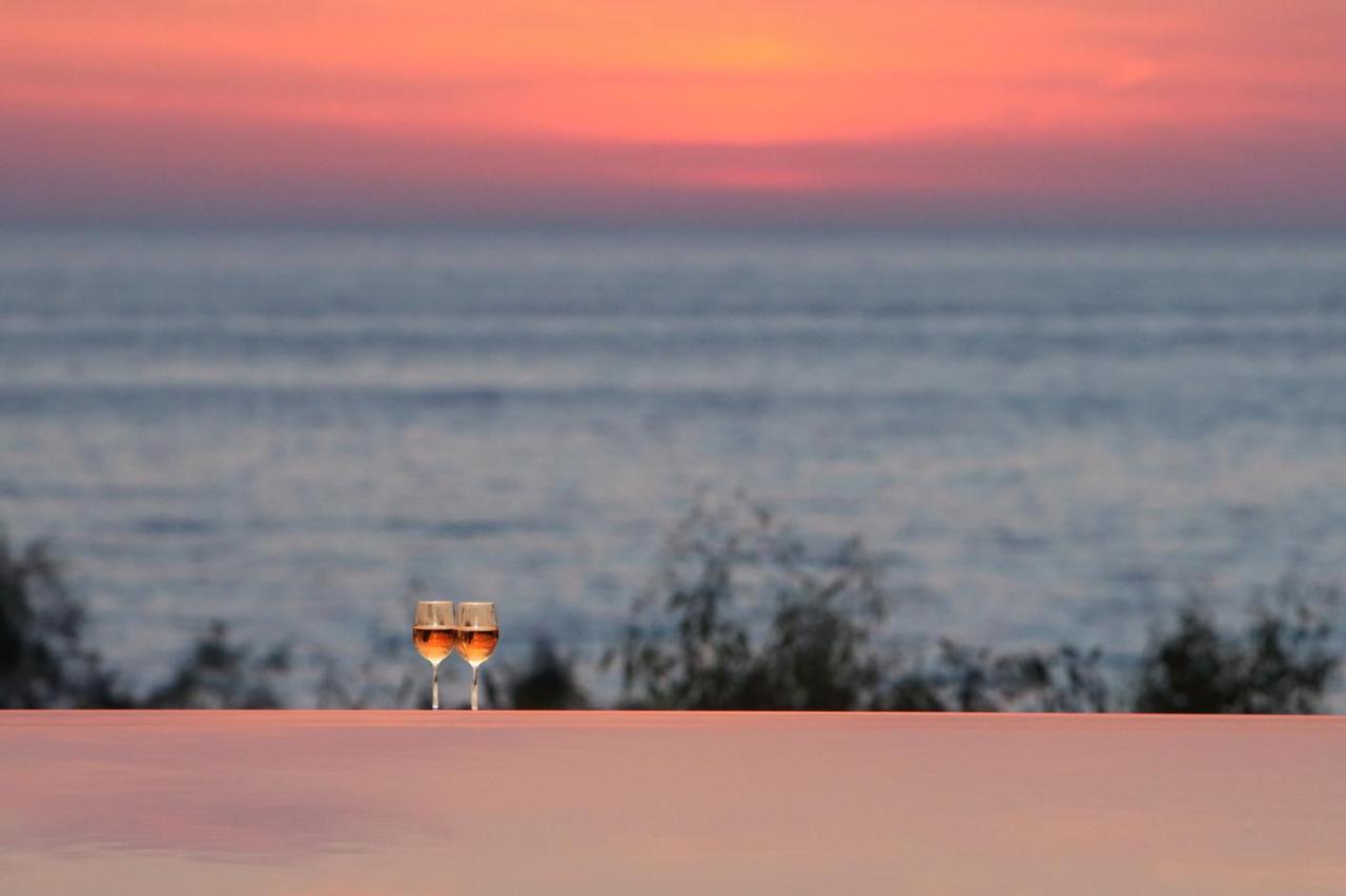 Capro - Milos Bay Villas Ayios Nikitas Luaran gambar